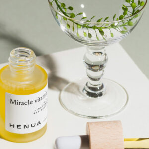 Herbal Roots, Berries & Botanicals